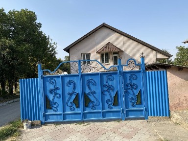 Продается дом в центре Тюлькубаса
