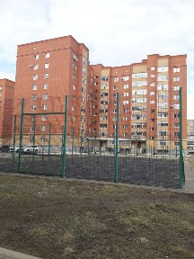 продам 2-х комн. квартиру на набережной