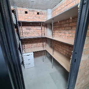Продам кладовку. Оборудованная
