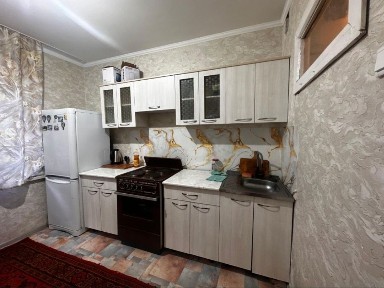 Сдам 1-комнатную квартиру. Адрес: Титова 155 а
