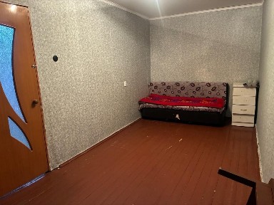 Сдам 2 ком квартира за 80000+ком