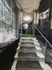 Сдам в аренду помещения под цветочный либо под ваш бизнес готовый цвет