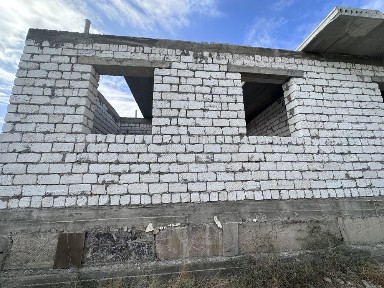 Продается недостроенный дом в Актау