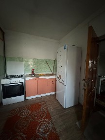Жалға пәтер беріледі барлық жаққа жақын орталықтан