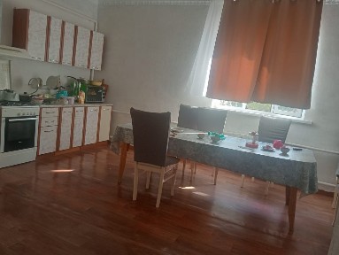 Продается большой уютный дом.
