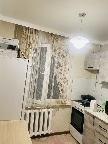 Подселение девушка город Конаев