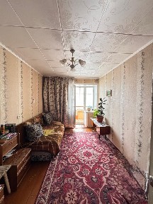Продам 3 ком квартиру новой планировки 6/9 р-он Пирамиды