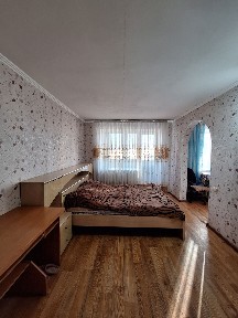 Продам 1 комнатную квартиру в центре.