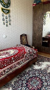 Продам пятикомнатную квартиру
