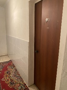 сдам 1 комнатную времянку. гор и холодная вода. газовое отопление