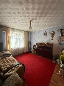 Район 7 школа 3 комнатная 17,5 млн2 этаж кирпич 1991 года