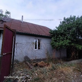 Үй сатылады 8 млн 3 комната көксай 7 дача