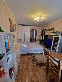 Продам 2х комн квартиру, р-н СКГУ, средний этаж