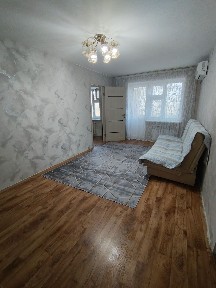 Сдаётся 3 комнатная квартира