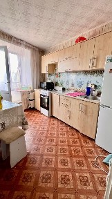 Продам 4 х комнатную квартиру