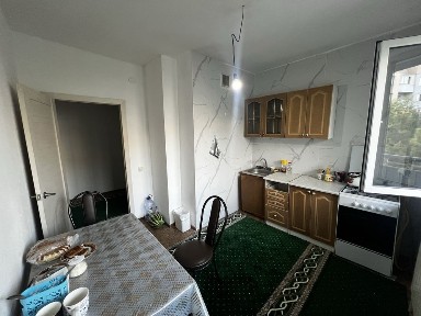 Сдам 2-комнатную квартиру на длительный срок в мкр. Саялы (2 этаж)