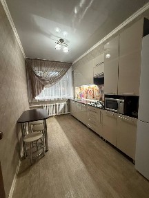 Продается 3х комнатный дом ( 5 кв-л)