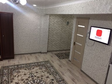 Сдается 1 комнатная чистая квартира по сутачно с кондиционером