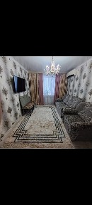 Продается 3-комнатная квартира, 4 микр