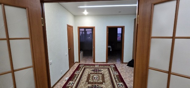 Сдам на длительный срок 2х комн квартиру