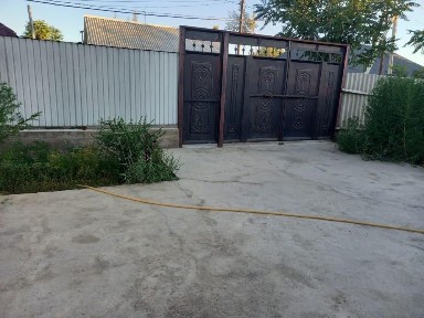Орталықта барлық жағдаймен үй сатылады. Срочно үй сатылады.