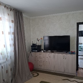 Продам дом ( 1/2 часть дома