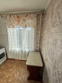 Продаётся 2-х ком квартира в 15 мкрн. Комсомольский 34, 9,5 мил!