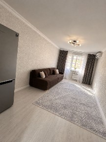 Сдам 2 ком квартира долгосрочно