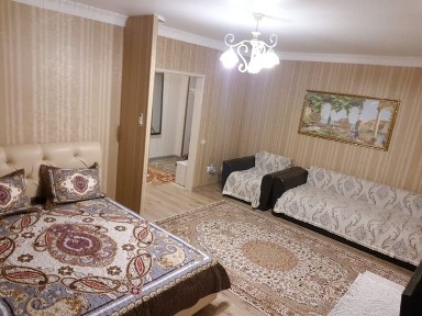 1-Комн. посуточно, по часам Иманбаева 5 жк Шанырак Иманова, Габдуллина