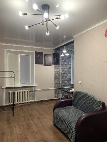 Сдам квартиру посуточно на бажова 40