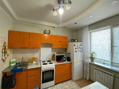 2-х ком квартира, Ю-Восток, ул Язева. 6/9 эт. Комнаты раздельные