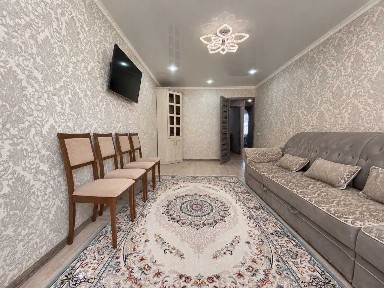м Продается уютная 2-ком квартира (48 кв. м) 1 этаж/5, на Г. Дружбы.