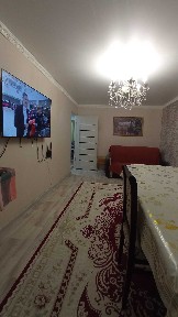 В продаже - светлая 2-комн квартира на улице 8 марта!