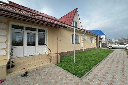Продам дом в районе КСК