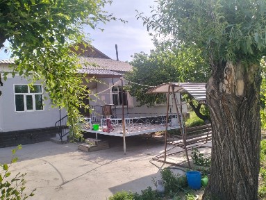 Продается частный дом с участком в 36 соток.