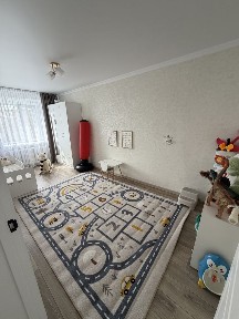 Продам 3-х комнатную квартиру в Аксу