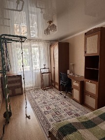 Продам 4-х комнатную квартиру