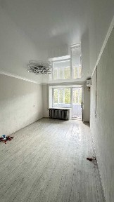 Продам 2 ком. Ленина 201, 2 этаж, с косметическим ремонтом, 11,5 млн