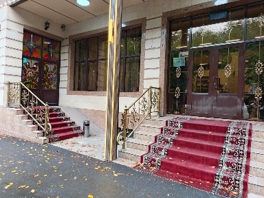 Сдается под любую деятельность только платеже способным арендаторам