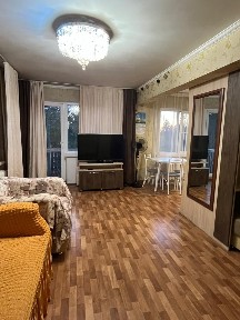 Сдам 1,5 ку на Бурова на длительный срок