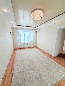 ПРОДАМ! 2-ком. кв. ЖК Гульдер, ул. Валиханова, Центр города, 44.5 м²