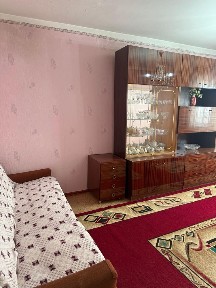 3 бөлмелі пәтер сатылады.