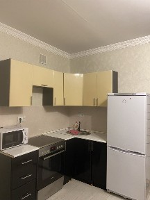 Сдам студию республика 18 г.