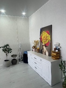 Срочно продам квартиру в жк мамыр 3 микройон