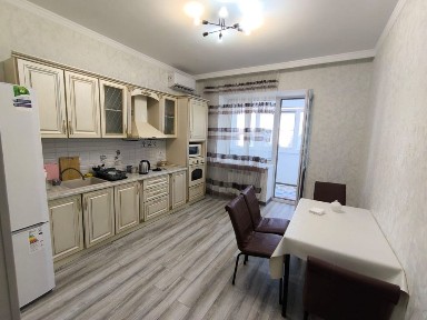 Сдам 2 к кв ЖК Альтаир на длительный срок