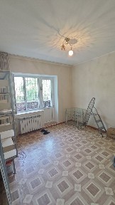 Продаётся 2-х комнатная квартира в кирпичном доме