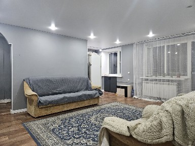 Продаётся 3х ком кв в центре Уральска район Революция