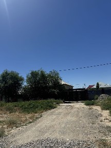 Үй сатылады комунизмде. Дом продается