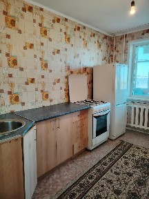 3-х ком в 8 мкр, 72 квадрата, торг уместен