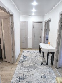 Продам 3 комнатную квартиру, ул. Космонавтов 8 1